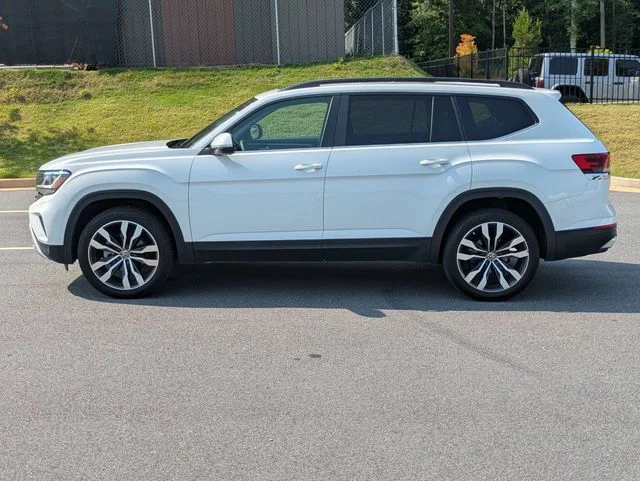 Used 2022  Volkswagen 3.6L V6 SE w/Technology image 7