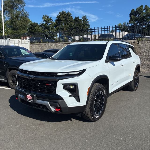 Used 2026 White Chevrolet Z71 image 1