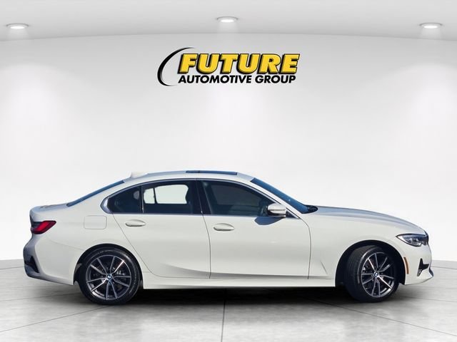 Used 2021 White BMW 330i xDrive image 3