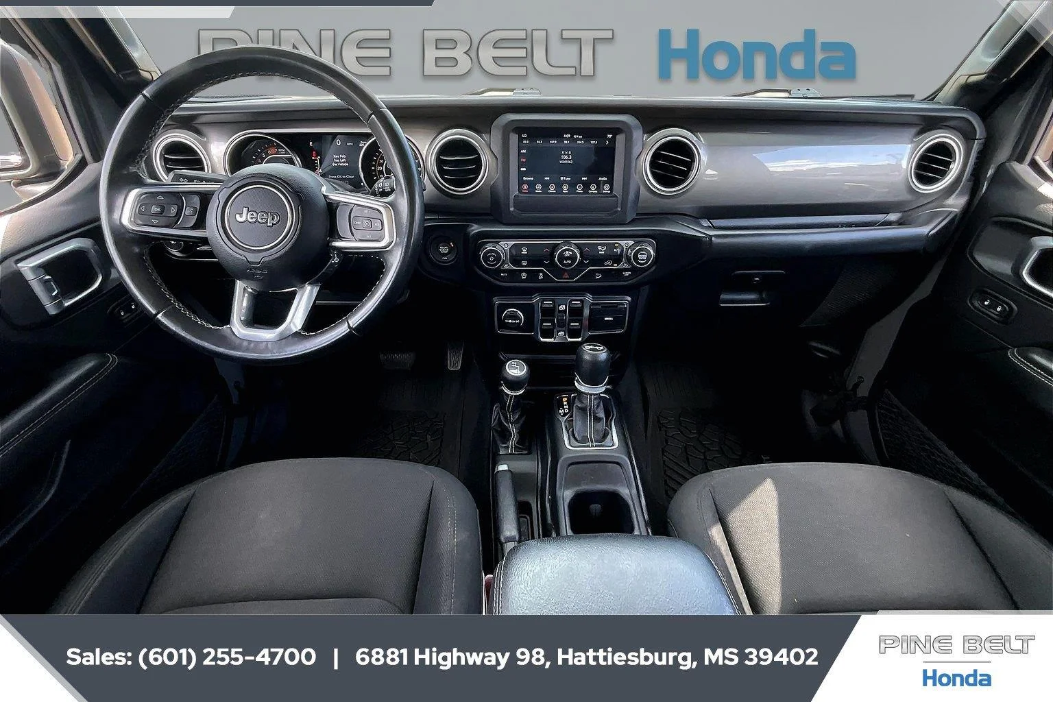 Used 2020 Sting-Gray Clearcoat Jeep Sahara image 13