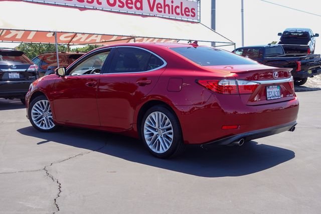 Used 2014 Red Lexus 350 image 10