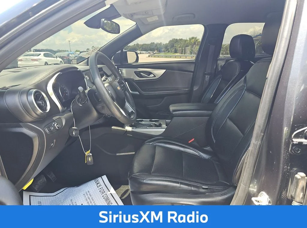 Used 2022 Gray Chevrolet LT image 6