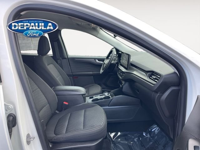 Used 2023 White Ford Active image 35