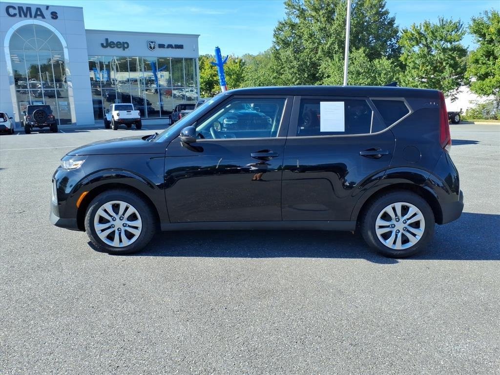 Used 2021 Cherry Black Kia LX image 3
