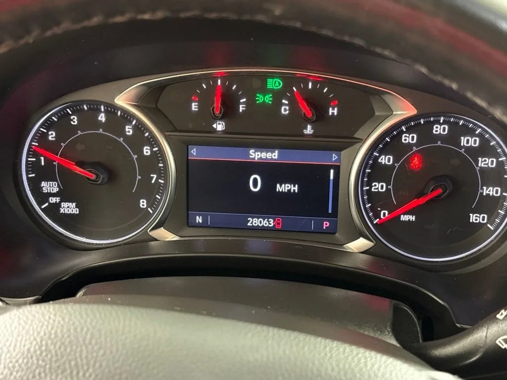 Certified Used 2023 STERLING METALLIC GMC SLT image 36