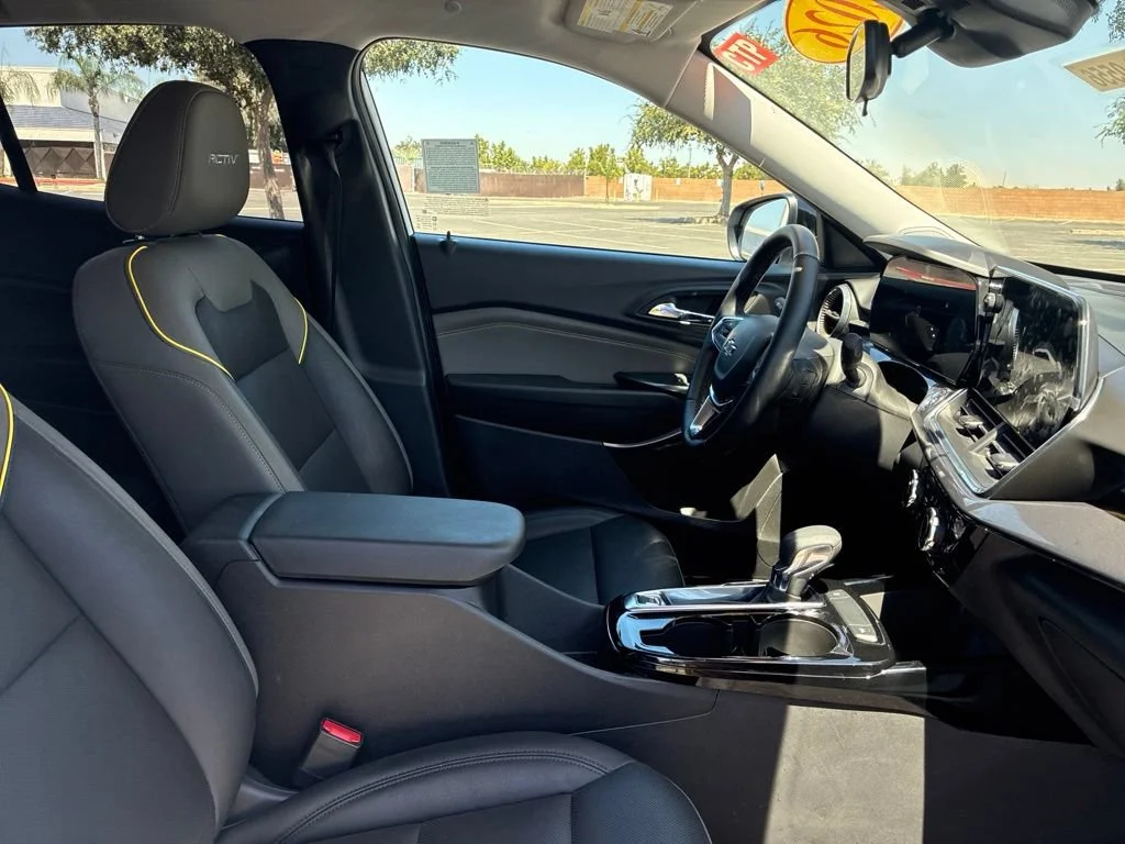 2026 Chevrolet Trax Activ - Photo 29