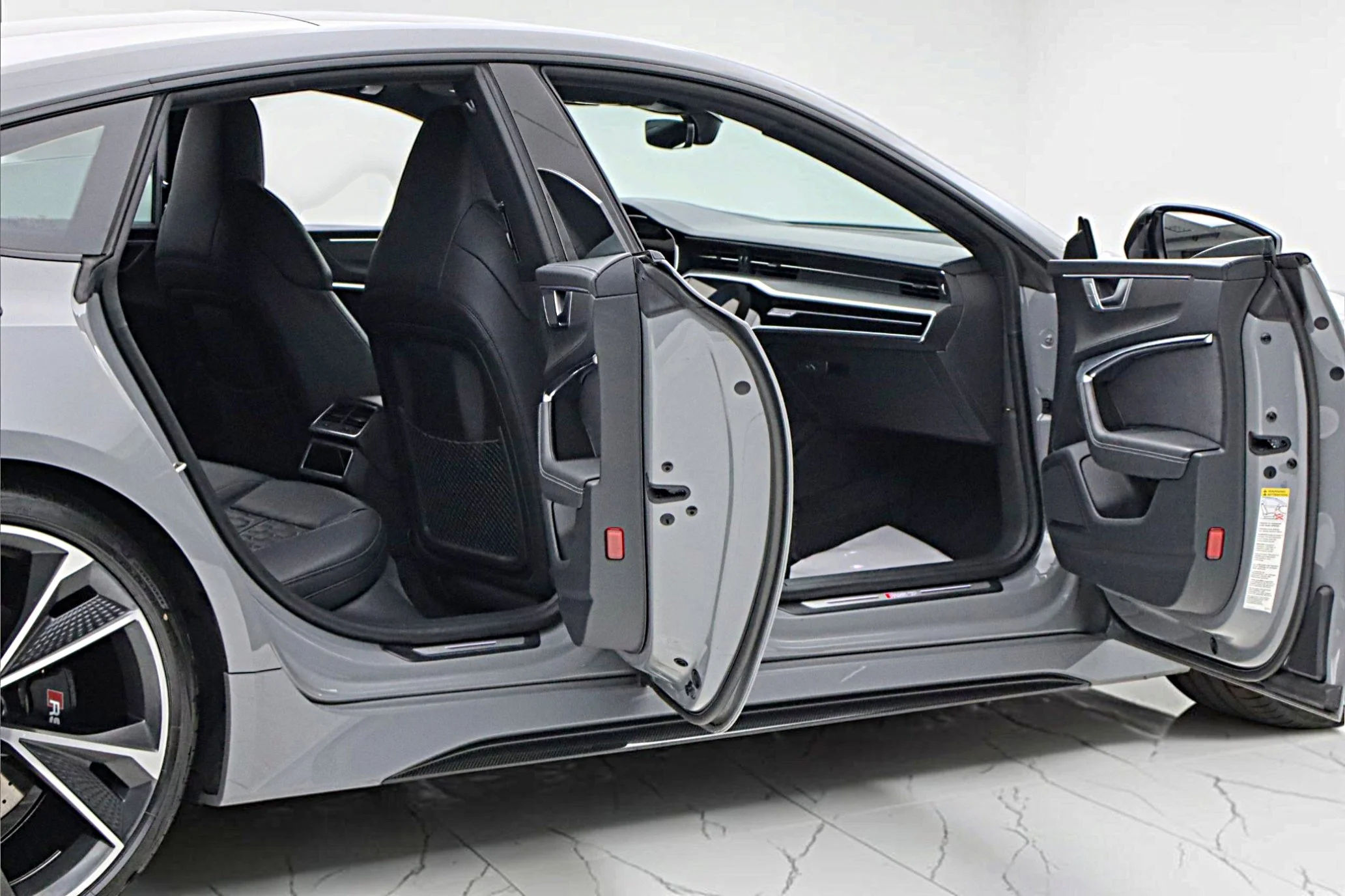 Used 2022 Gray Audi  image 14