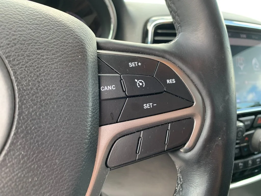 Used 2020 Black Jeep Limited image 28