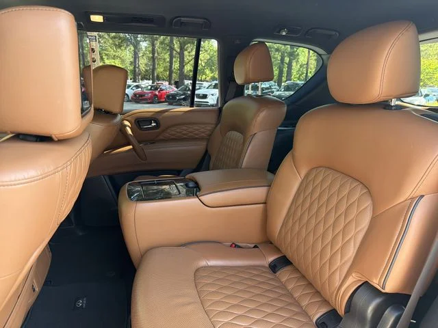 Used 2023 White INFINITI Sensory image 23