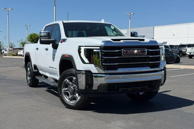 2026 GMC Sierra 2500 HD SLT