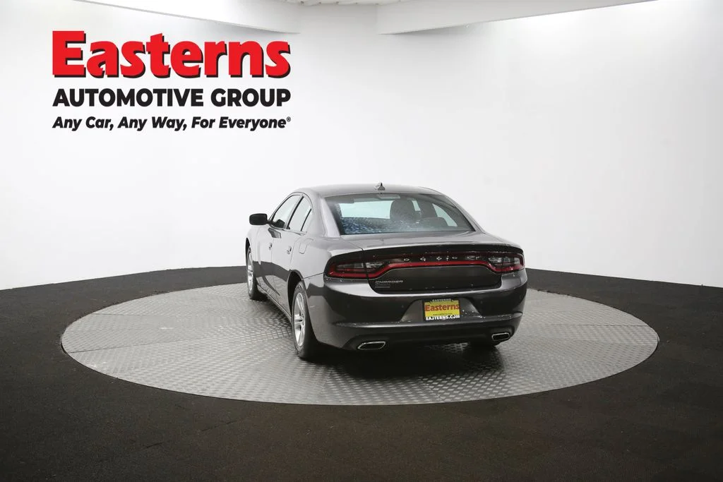 Used 2023 Gray Dodge SXT image 37