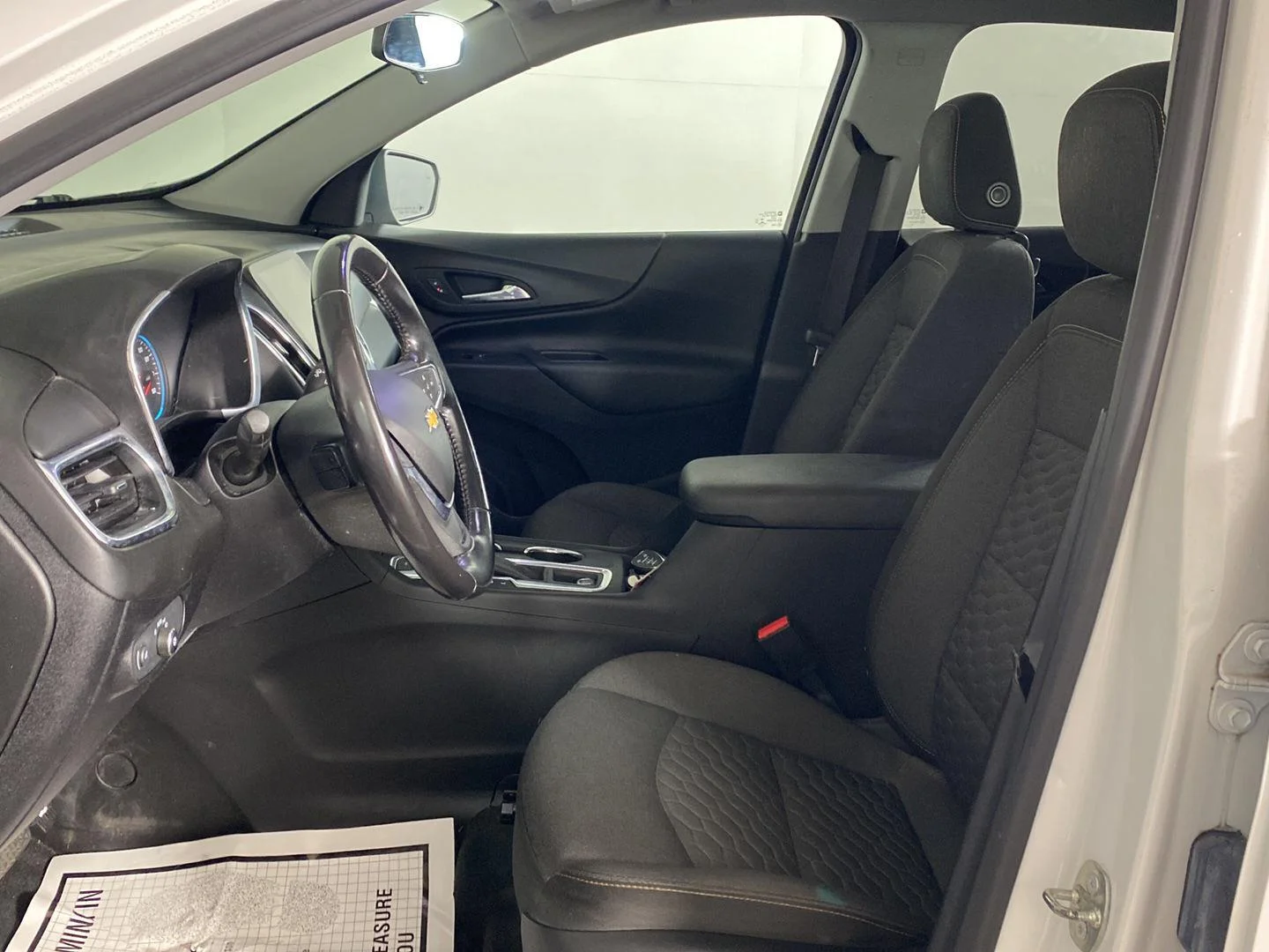 Used 2019 Iridescent Pearl Tricoat Chevrolet LT image 14