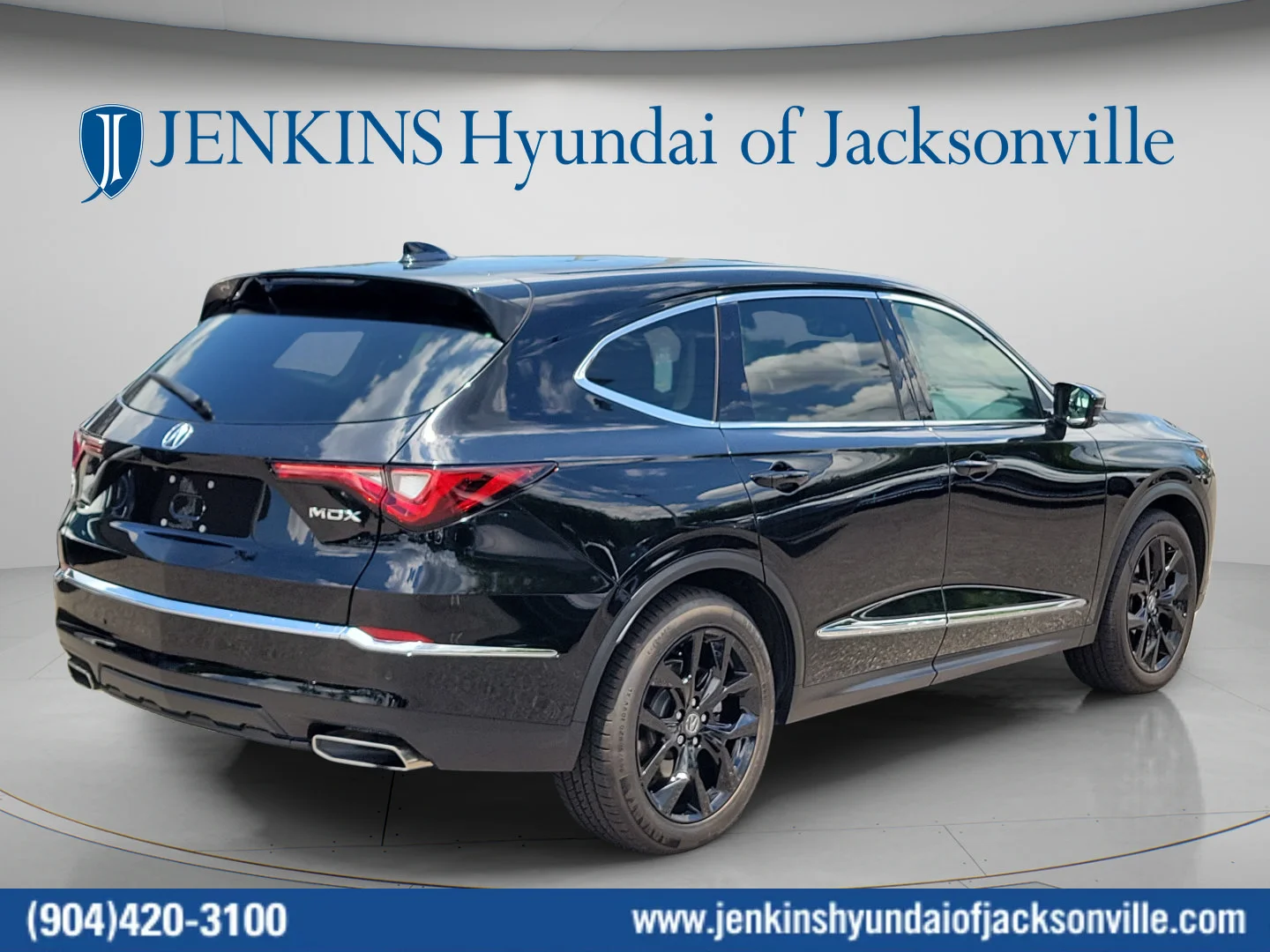 Used 2023 Black Acura w/Technology Package image 3