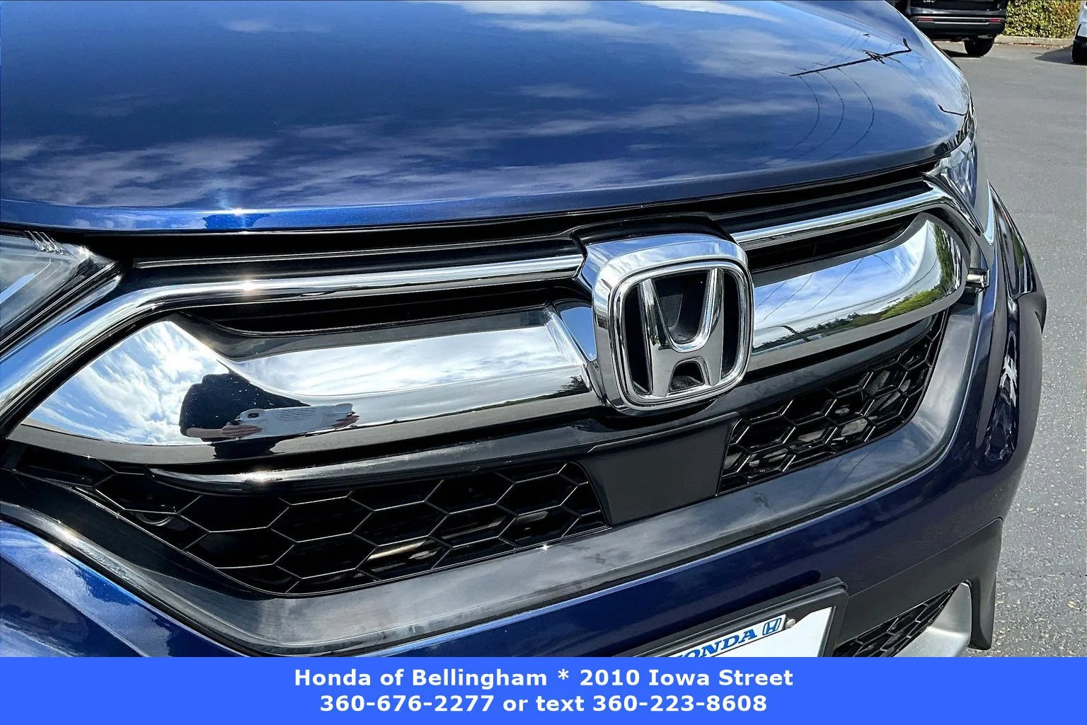 Used 2019 Blue Honda EX-L image 31