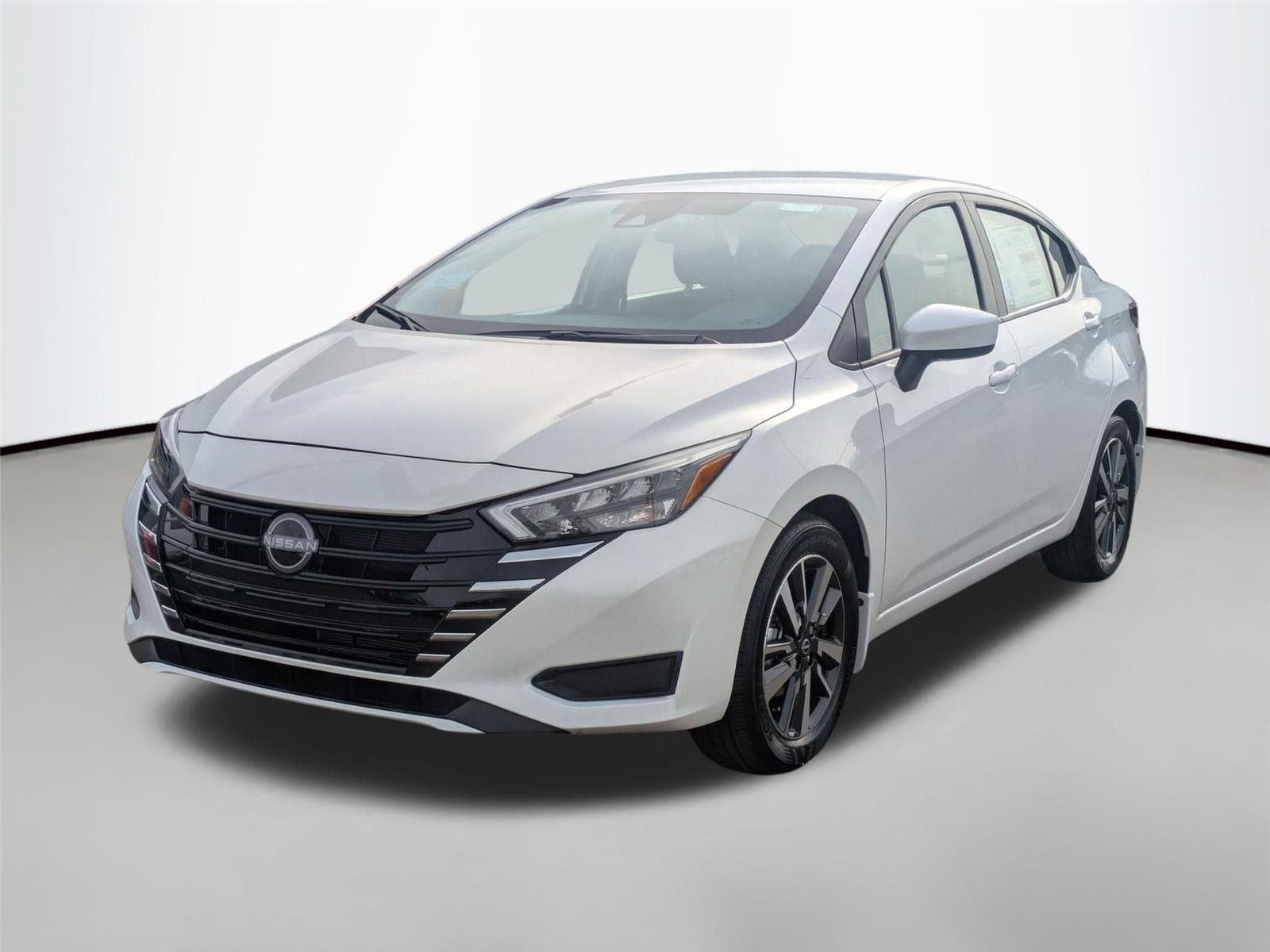 2025 Nissan Versa 1.6 SV CVT's photo