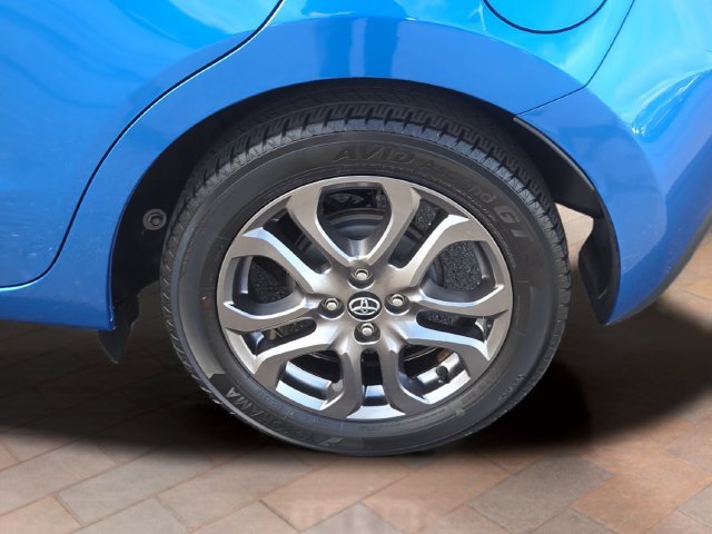 Used 2020 Sapphire Toyota LE image 19