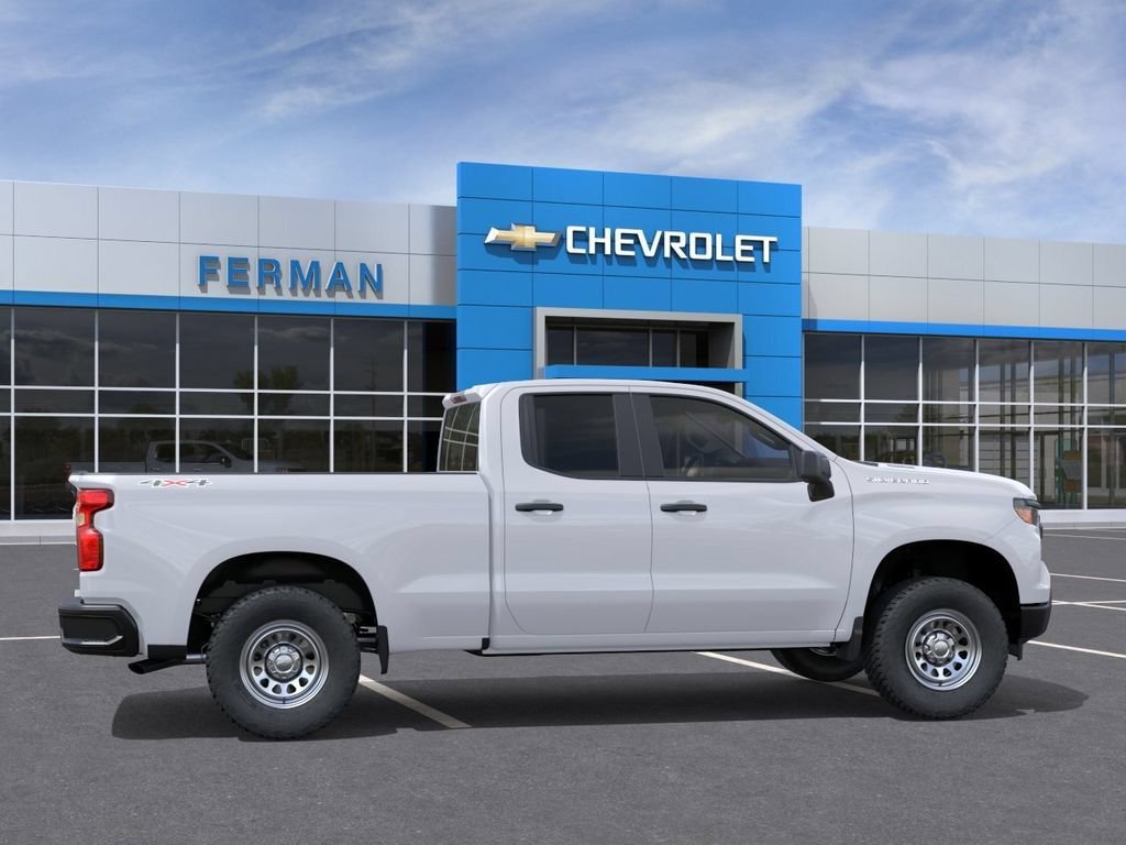 New 2026 Summit White Chevrolet WT image 6
