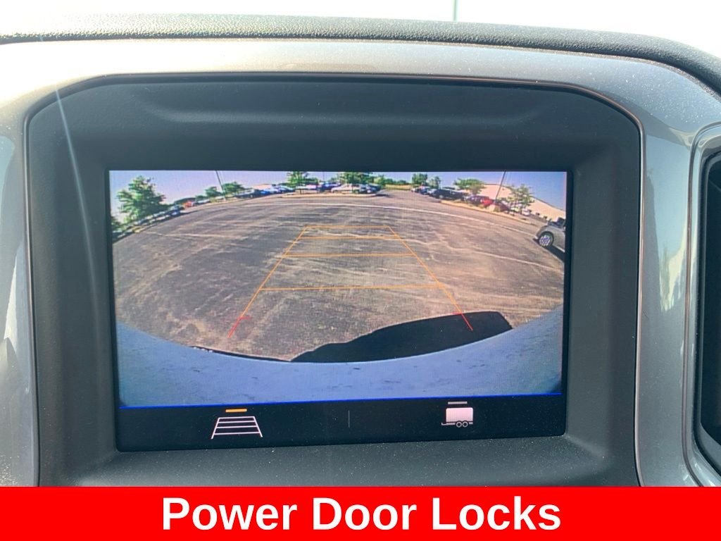 Used 2021 White Chevrolet Custom image 20