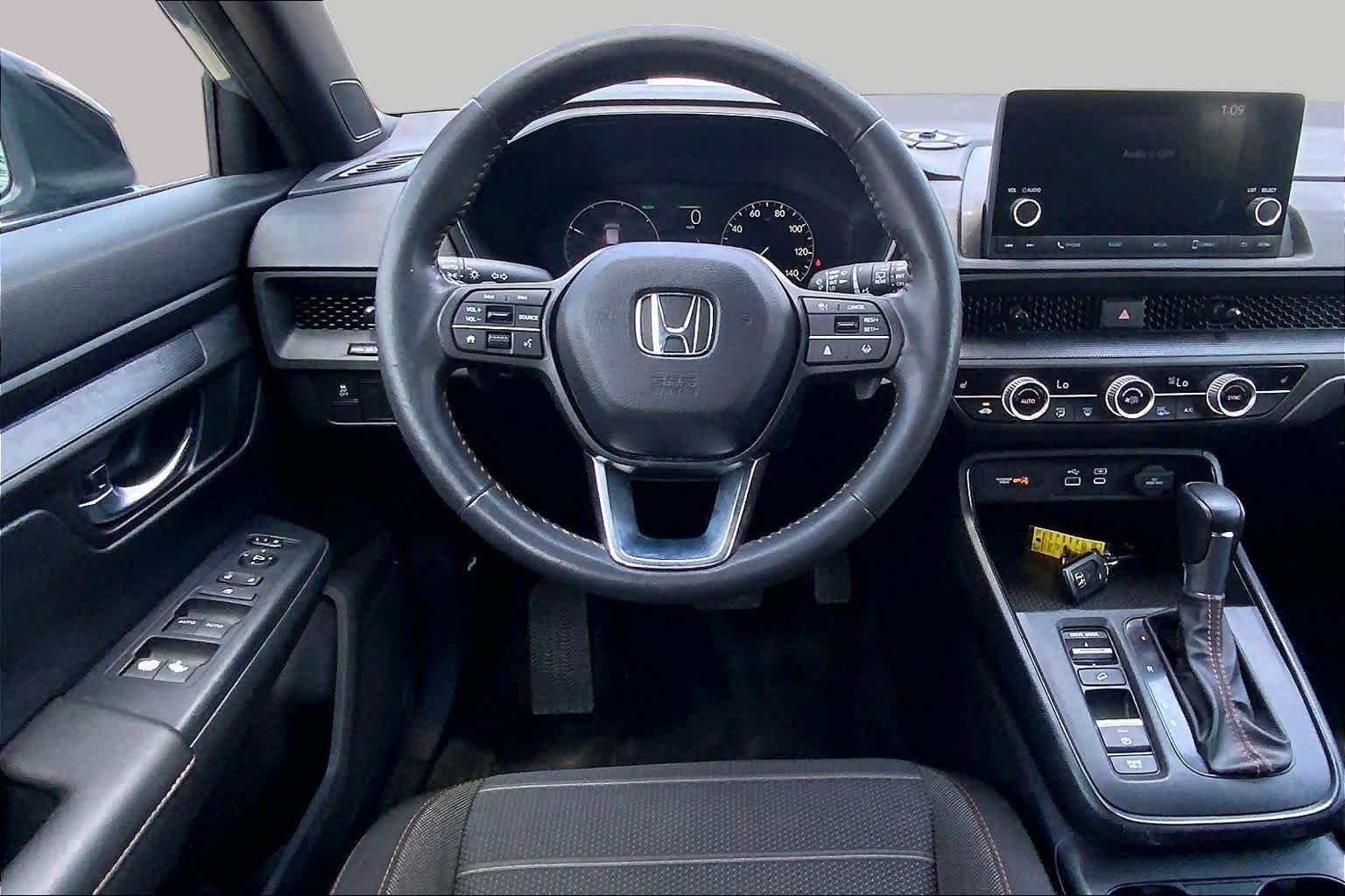 Used 2023 Urban Gray Pearl Honda Sport image 6