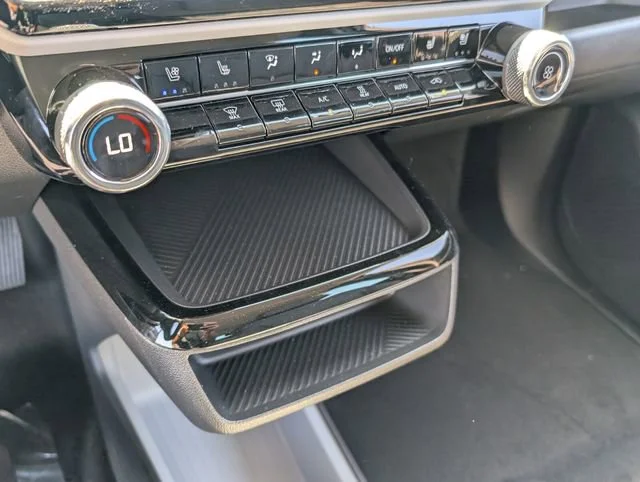 New 2027 Mosaic Black Metallic Chevrolet RS image 11