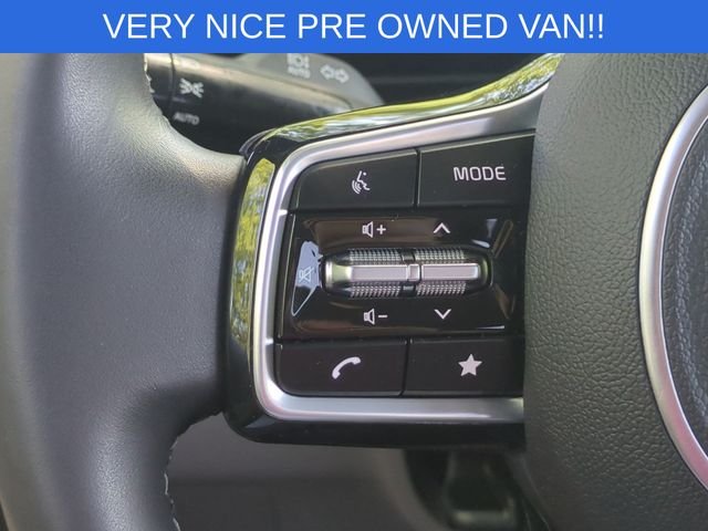 Used 2026 White Kia LXS image 19