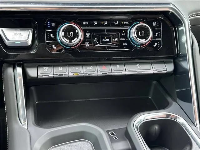 New 2026 Glacier White Tricoat GMC Denali Ultimate image 36
