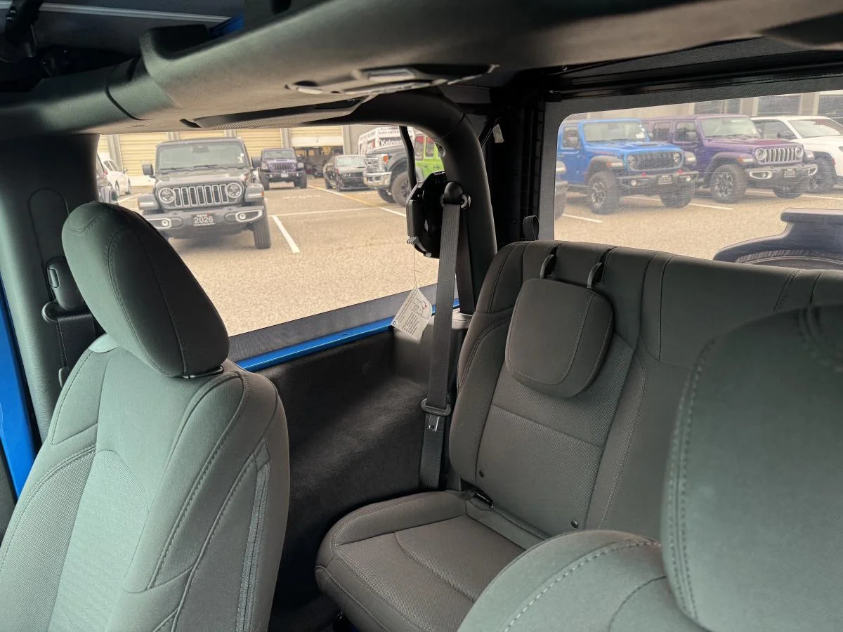 Used 2023 Blue Jeep Sport S image 11
