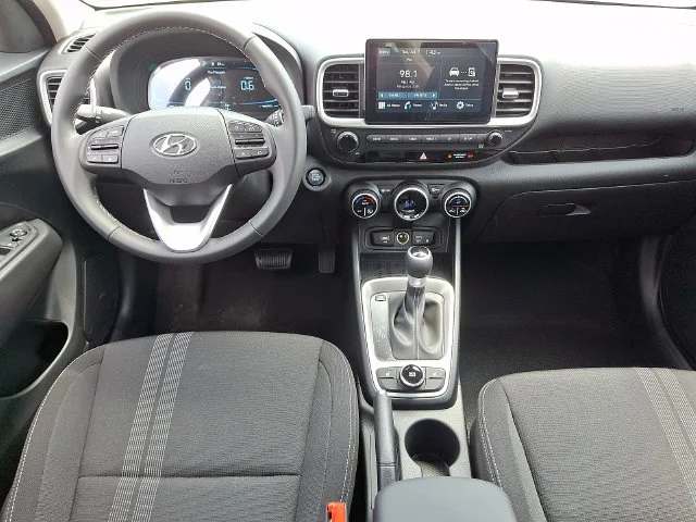New 2026 Silver Hyundai SEL image 10