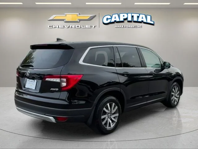 Used 2020 Black Honda EX-L image 5