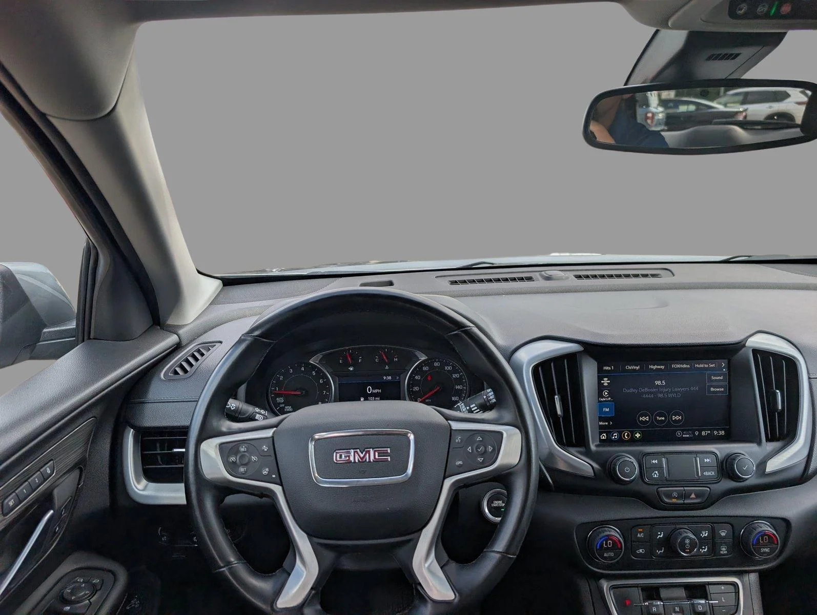 Used 2024 Sterling Metallic GMC SLT image 32