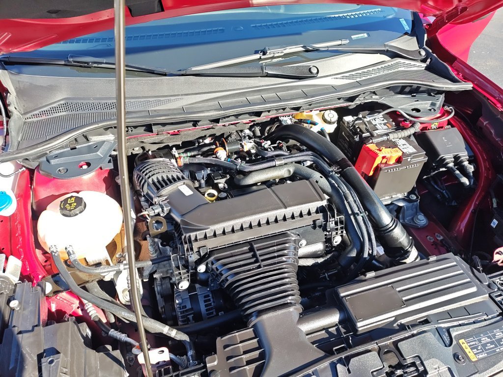 Used 2023 Red Ford Platinum image 25