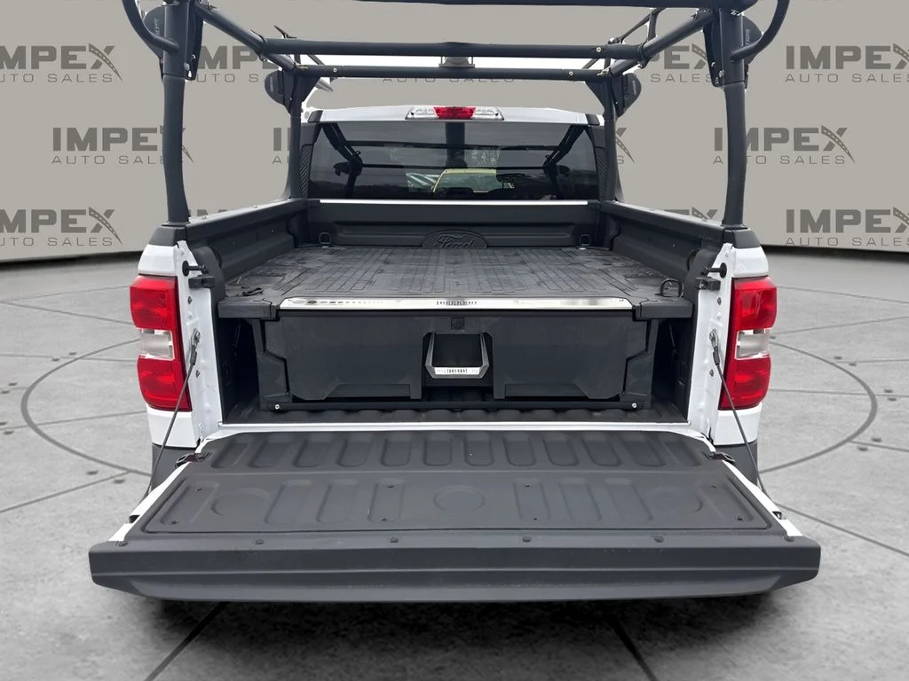 Used 2025 White Ford XLT image 25