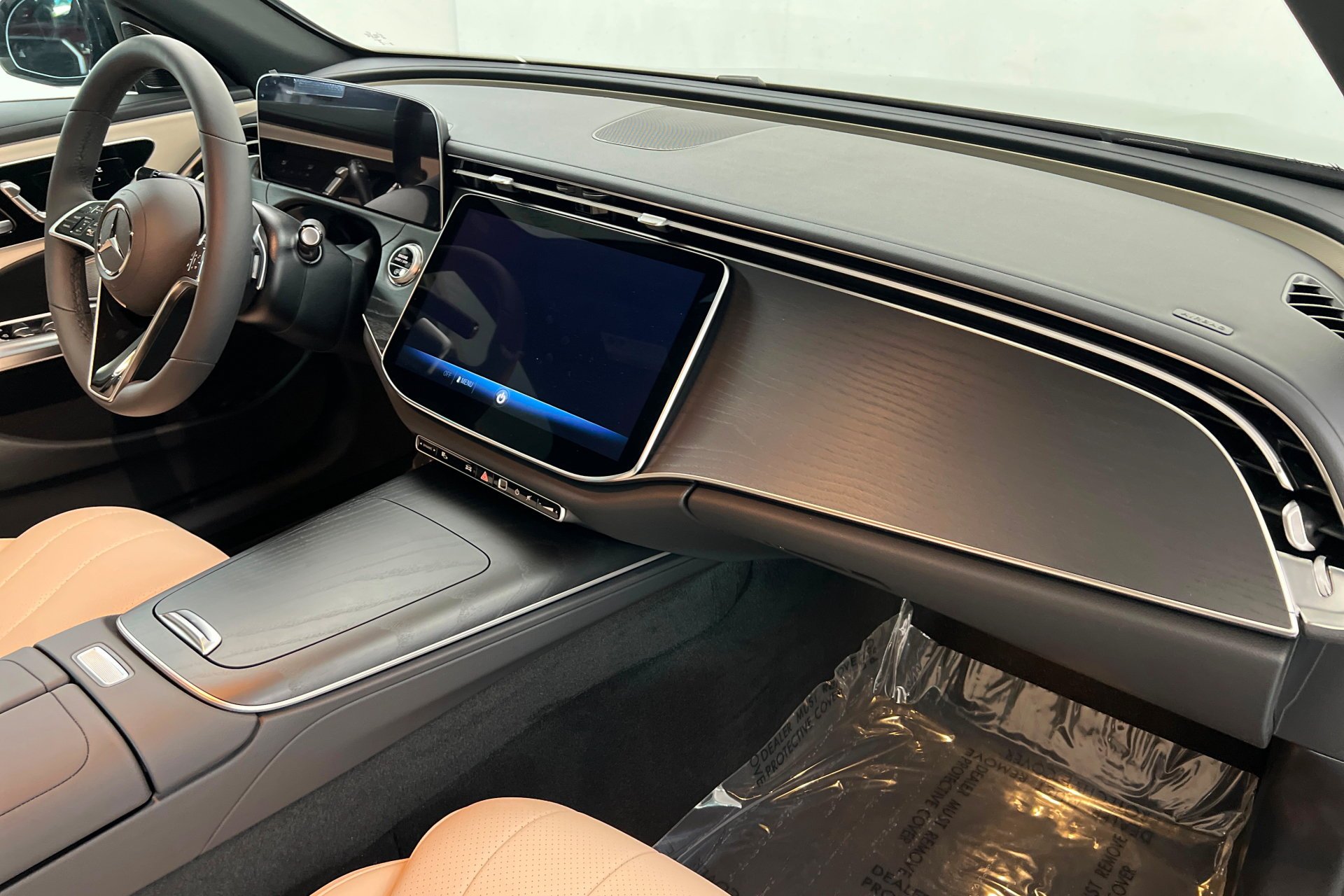 New 2026 Obsidian Black Metallic Mercedes-Benz E 450 image 24