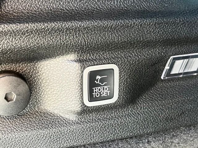 Used 2025 Black Jeep Summit image 16