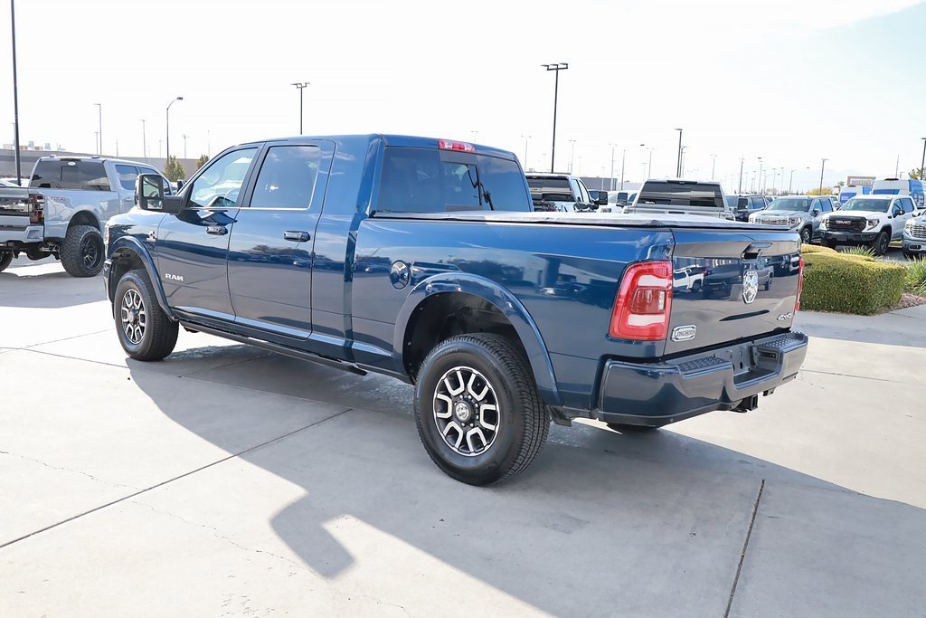 2024 Ram 3500 Longhorn photo 3