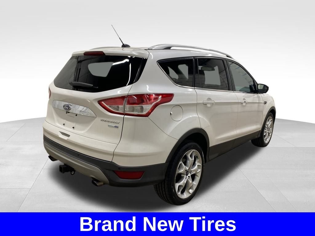 2015 Ford Escape Titanium photo 4