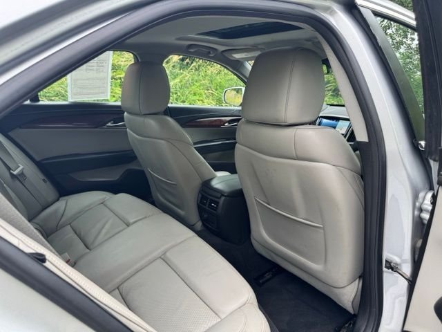 Used 2018 Radiant Silver Metallic Cadillac 3.6L Premium Luxury image 16