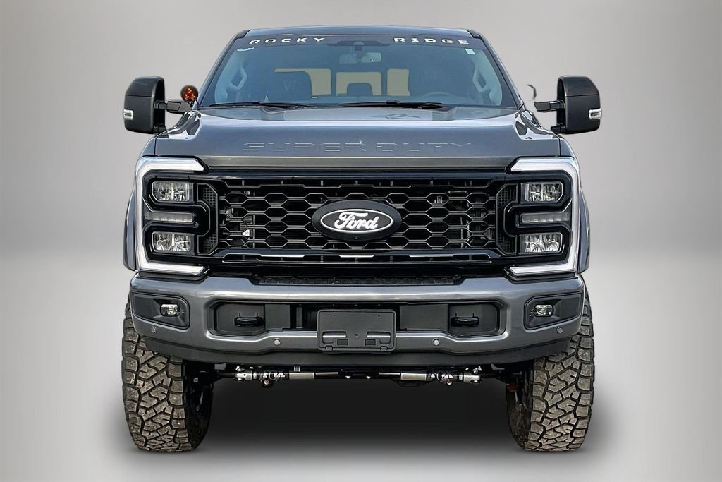 New 2026 Ford Super Duty F-250 Lariat 4D Crew Cab