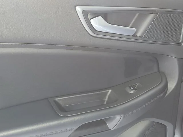 Certified Used 2024 Gray Ford SE image 10