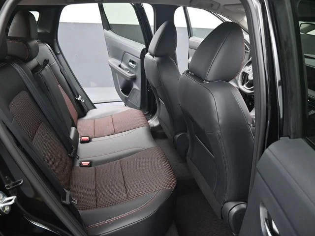 2025 Nissan Kicks SR - Photo 14