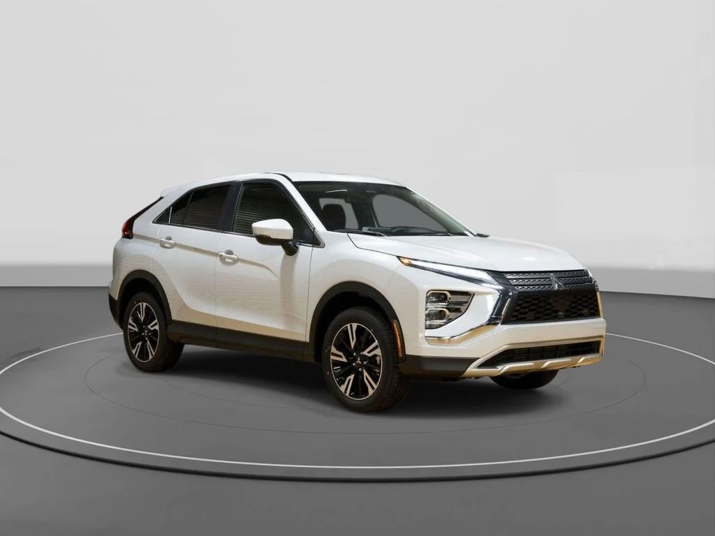 2026 Mitsubishi Eclipse Cross SE - Photo 4
