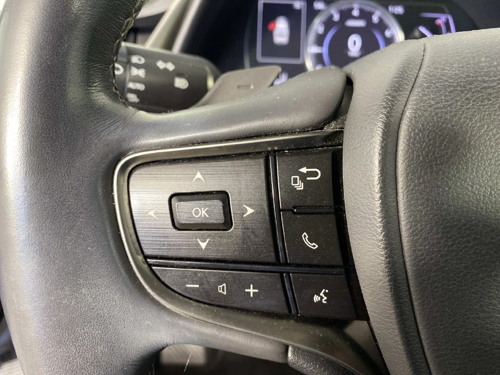 Used 2021 Gray Pearl Lexus 350 image 15
