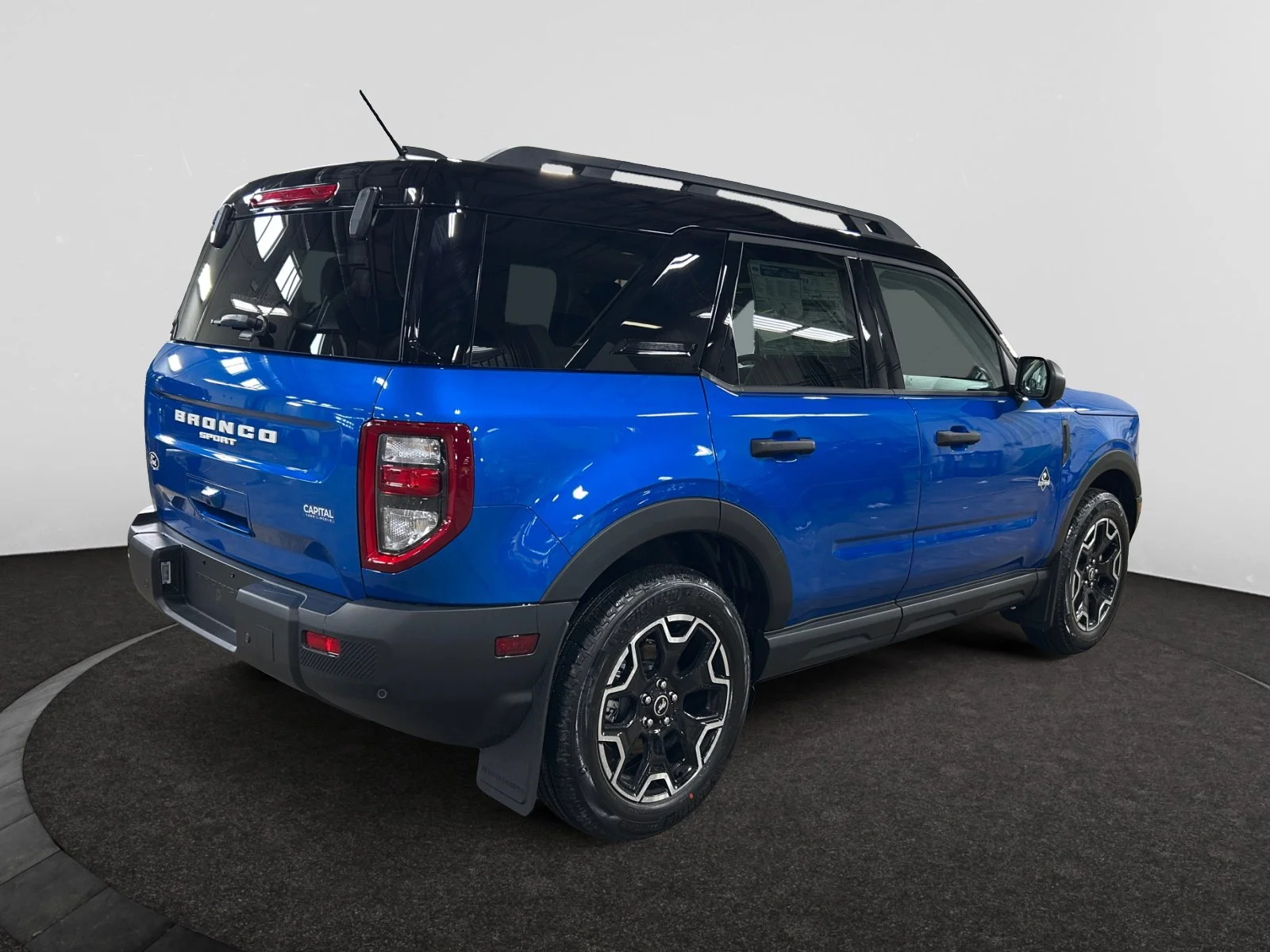New 2026 Velocity Blue Metallic Ford Outer Banks image 5