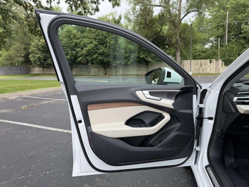 Certified Used 2025 Glacier White Metallic Audi Premium Plus image 16