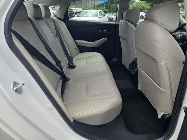 Used 2023 White Honda Touring image 11