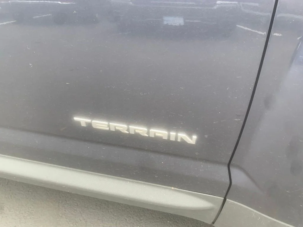 Used 2014 Atlantis Blue Metallic GMC SLT-1 image 6