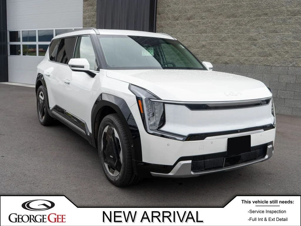 2024 Kia EV9 Land AWD's photo