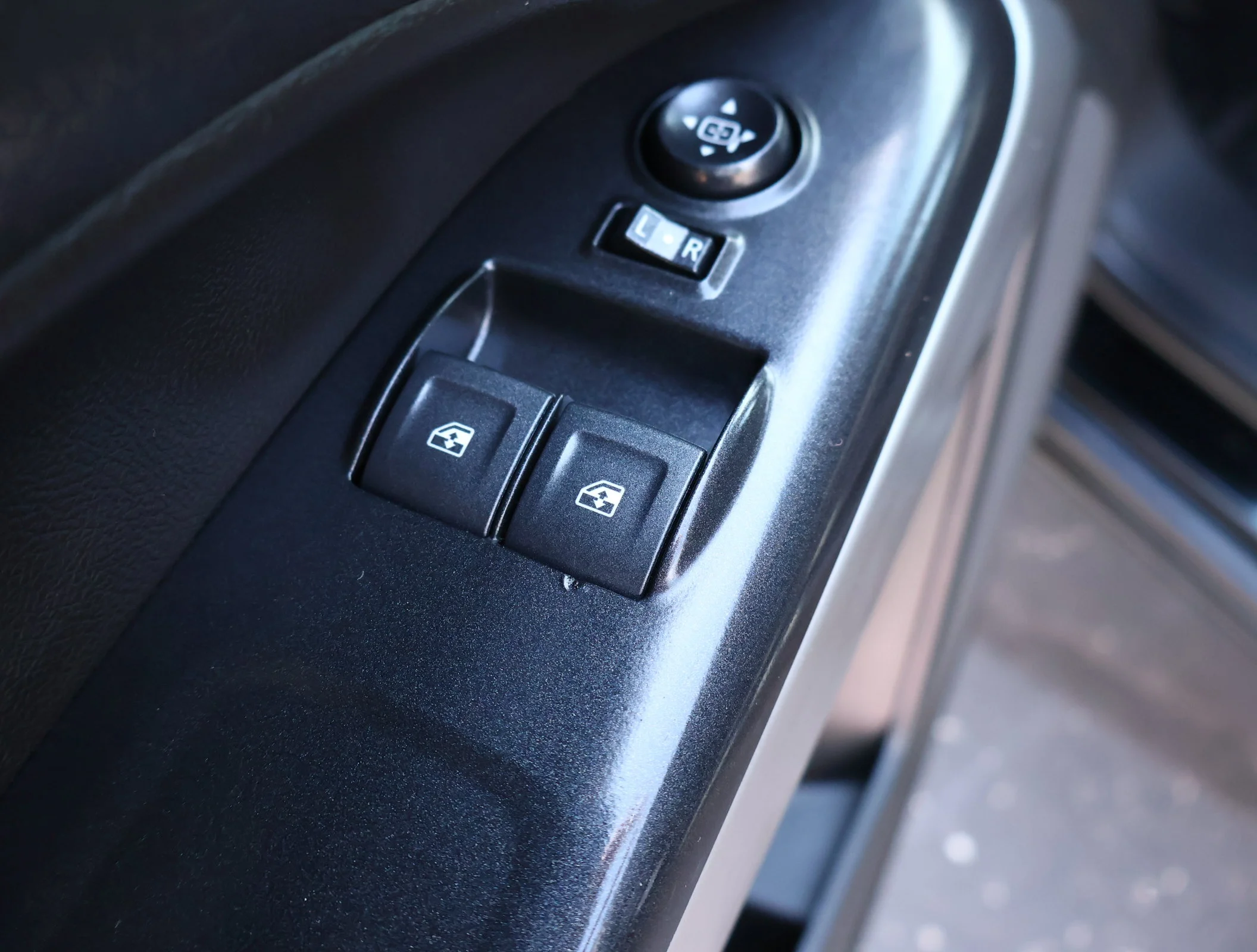Used 2021 BLACK Chevrolet 2WD LT image 8