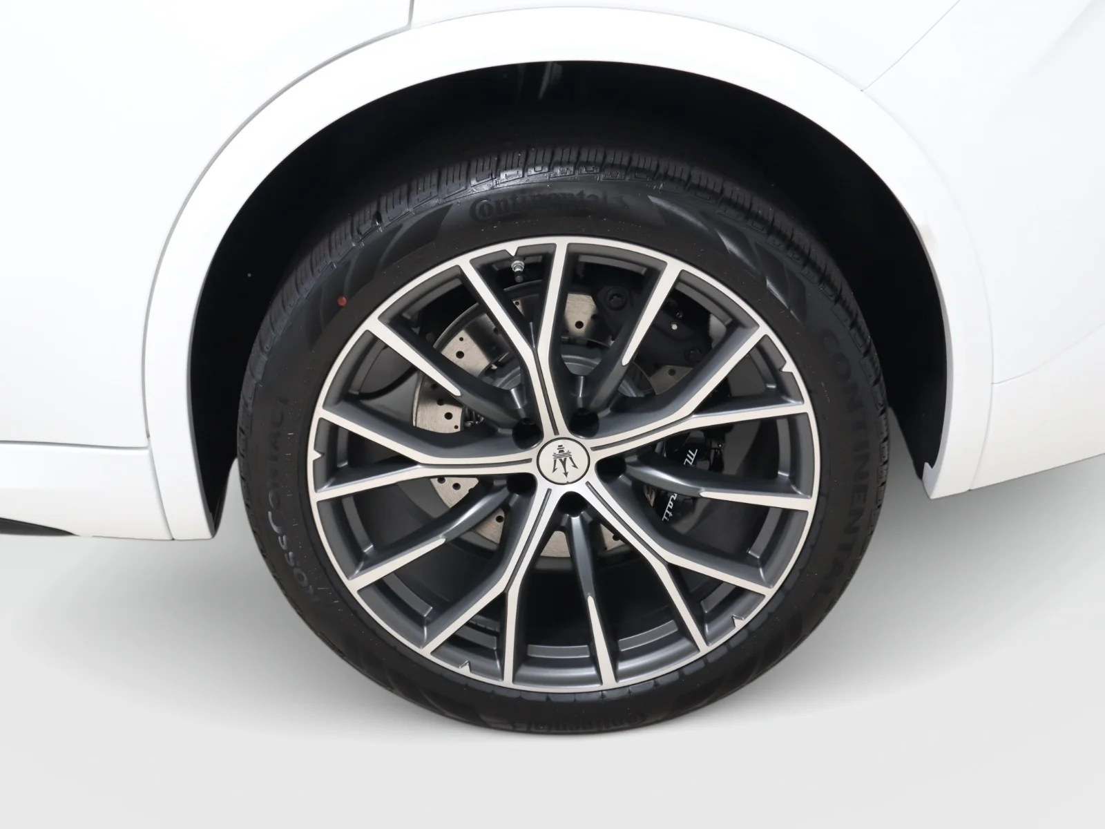 2026 Maserati Grecale Modena V6 - Photo 9