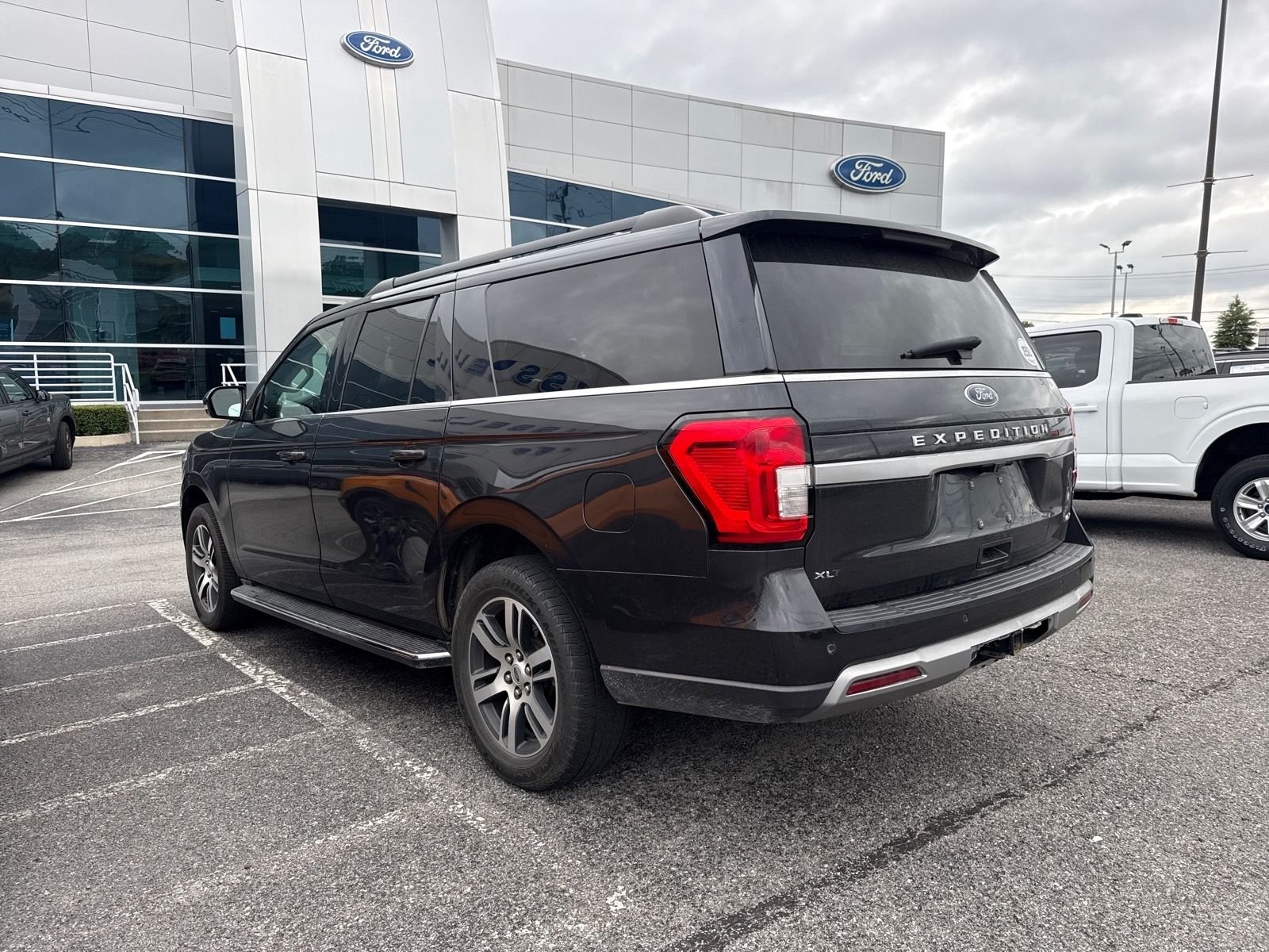 Used 2022  Ford XLT image 3